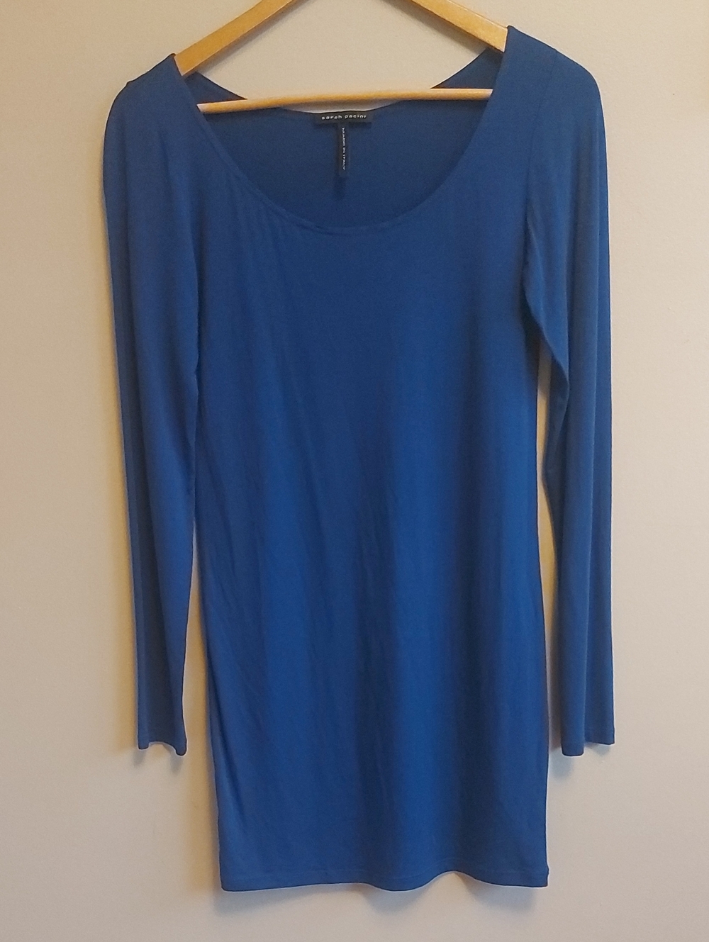 Sarah Pacini Long Sleeve Scoop-Neck Top in Royal Blue